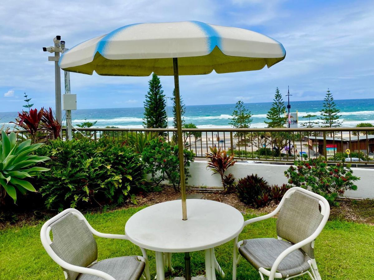 Oceanfront Family Pool & Bbq * Gold Coast